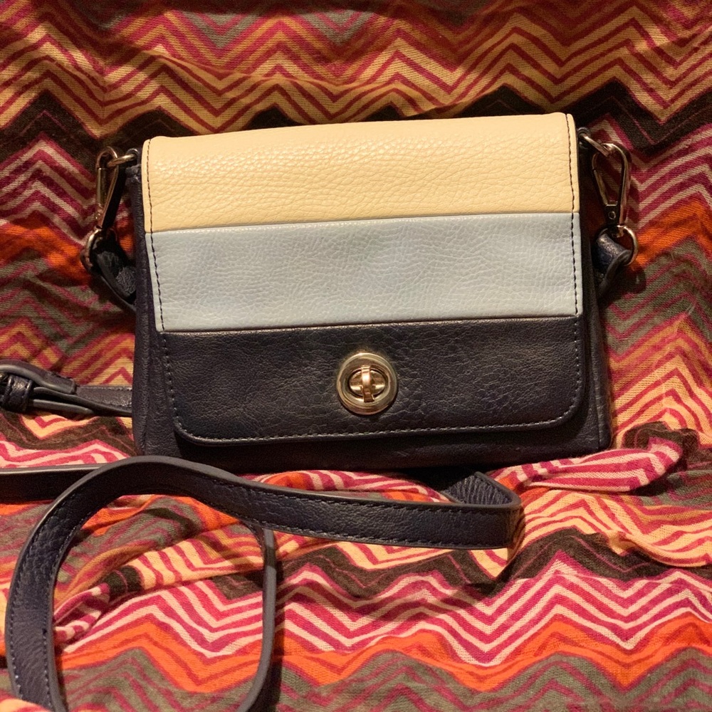 Shades of blue crossbody purse